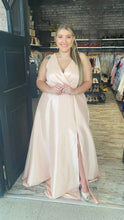 Load image into Gallery viewer, ANASTASIA DRESS
